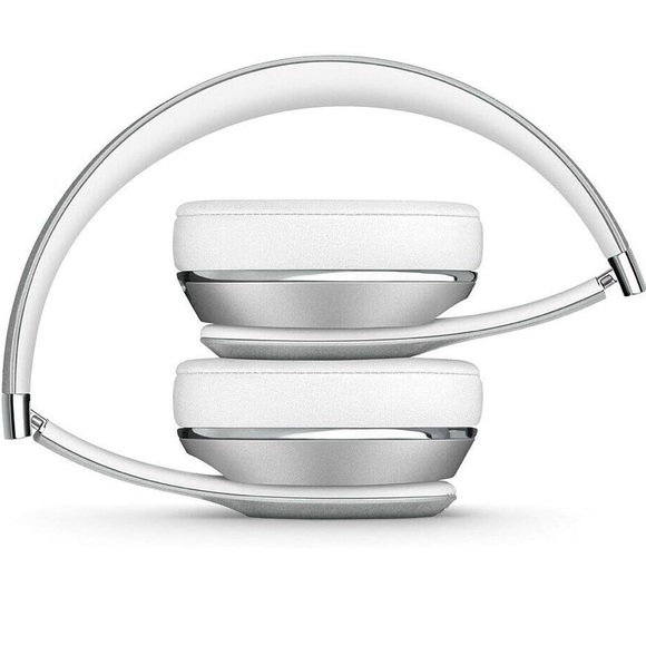 Beats Solo 3 - Picture 3 of 3